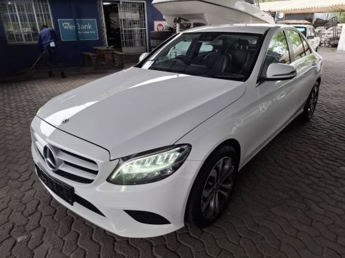 Mercedes-Benz C220 DIESEL AUTO in Namibia