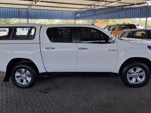 Used Toyota HILUX 2.8 GD6 RAIDER 4X4 D/CAB AUTO for sale in Windhoek