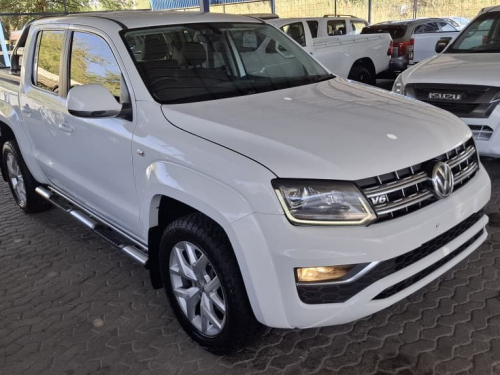 Volkswagen AMAROK 3.0 V6 DIESEL HIGHLINE 4-MOTION in Namibia