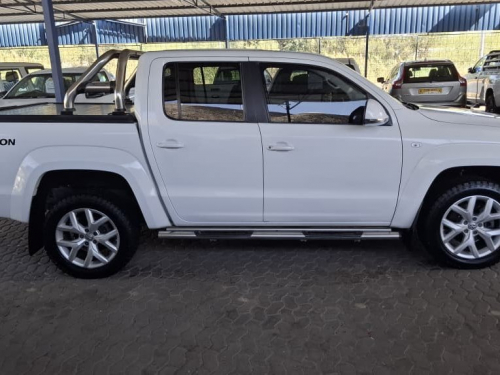 Volkswagen AMAROK 3.0 V6 DIESEL HIGHLINE 4-MOTION in Namibia