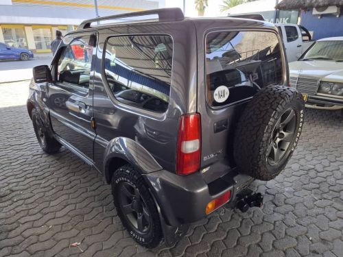 Suzuki JIMNY 1.3 MAN in Namibia