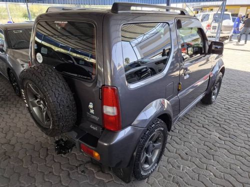 Suzuki JIMNY 1.3 MAN in Namibia