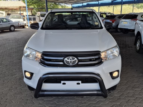 Toyota HILUX 2.4 GD6 SR 4X4 S/CAB in Namibia