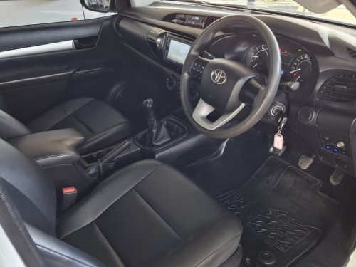 Toyota HILUX 2.4 GD6 SR 4X4 S/CAB in Namibia
