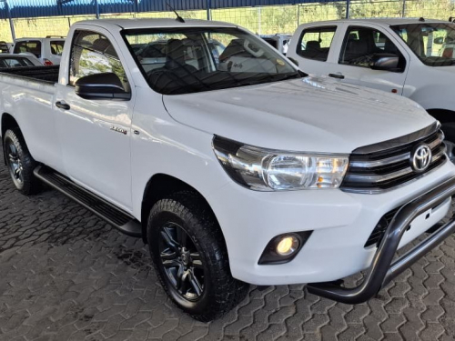 Pre-owned Toyota HILUX 2.4 GD6 SR 4X4 S/CAB for sale in 