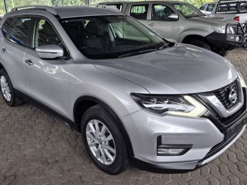 Nissan X-TRAIL 2.5 ACCENTA  ALL WHEEL DRIVE AUTO in Namibia