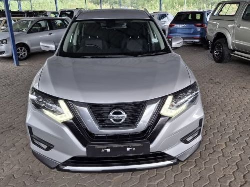 Nissan X-TRAIL 2.5 ACCENTA  ALL WHEEL DRIVE AUTO in Namibia