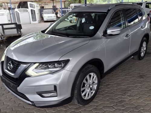 Nissan X-TRAIL 2.5 ACCENTA  ALL WHEEL DRIVE AUTO in Namibia