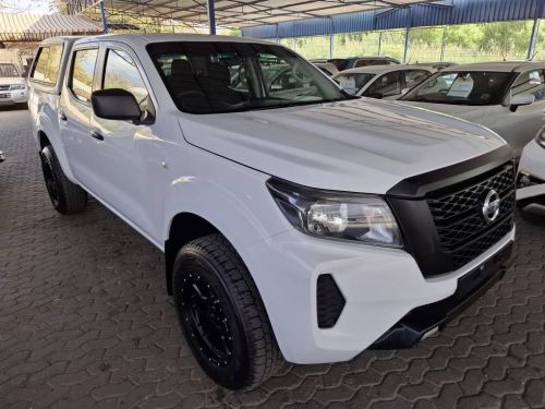 Nissan NAVARA  2.5TDI XE MAN D/CAB in Namibia