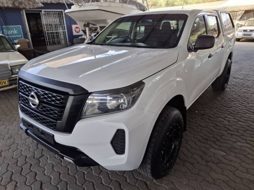 Nissan NAVARA  2.5TDI XE MAN D/CAB in Namibia