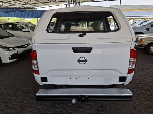 Nissan NAVARA  2.5TDI XE MAN D/CAB in Namibia