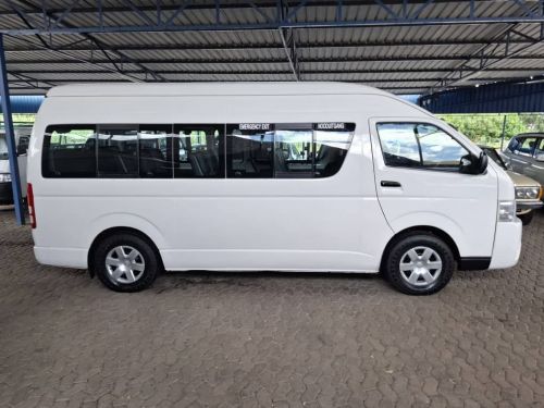 Pre-owned Toyota QUANTUM 2.5 D4D SESFIKILE 15 SEATER for sale in 