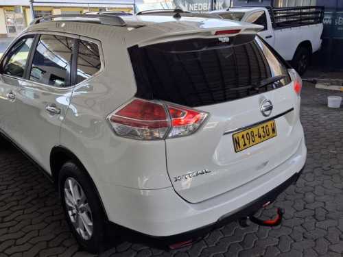 Nissan X-TRAIL 2.5 4X4 in Namibia