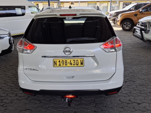 Nissan X-TRAIL 2.5 4X4 in Namibia