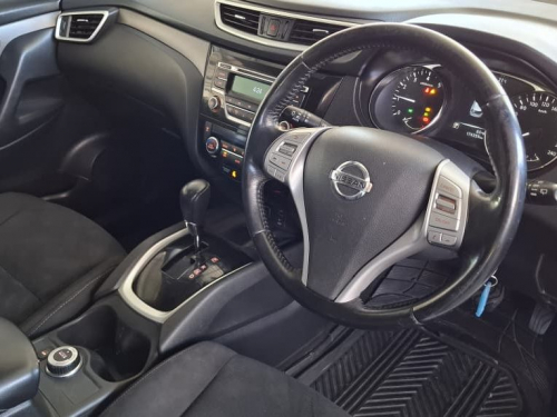 Nissan X-TRAIL 2.5 4X4 in Namibia