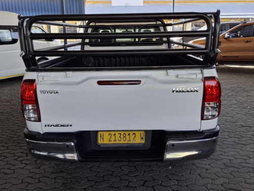 Toyota HILUX 2.4 RAIDER S/CAB 4X2 MAN in Namibia