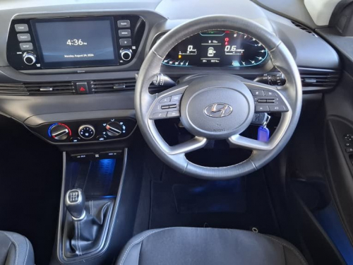 Hyundai i20 FLUID in Namibia