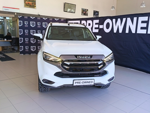 Isuzu MU-X 3.0 LS in Namibia