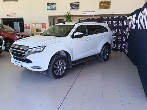 Isuzu MU-X 3.0 LS in Namibia