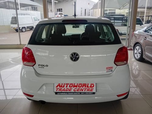 Volkswagen Polo Vivo 1.4 Trendline in Namibia