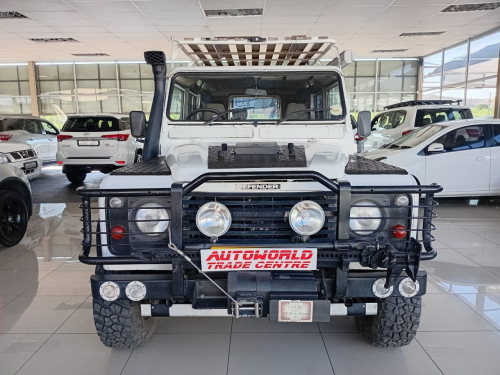 Land Rover Defender 300D 4x4 in Namibia