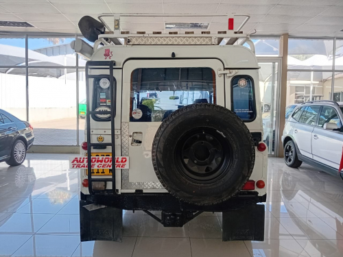 Land Rover Defender 300D 4x4 in Namibia