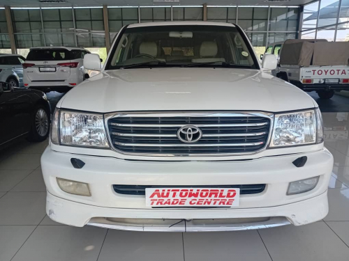 Toyota Landcruiser 4.2TDi A/t 4x4 VX in Namibia