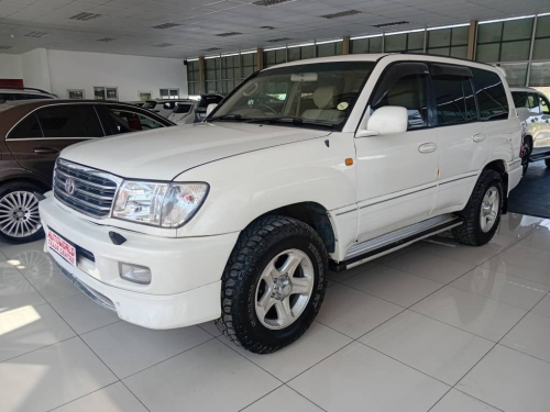 Toyota Landcruiser 4.2TDi A/t 4x4 VX in Namibia