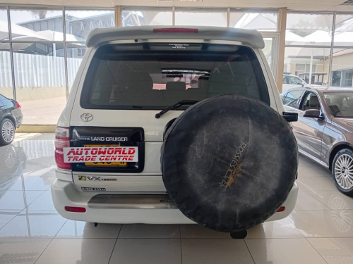 Toyota Landcruiser 4.2TDi A/t 4x4 VX in Namibia