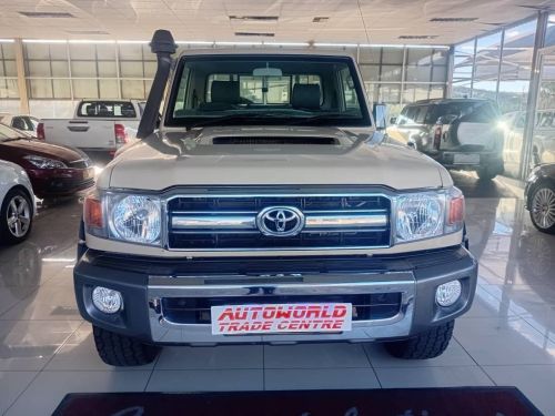 Toyota Land Cruiser 4.5 v8 TDi S/c 4x4 in Namibia