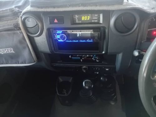 Toyota Land Cruiser 4.5 v8 TDi S/c 4x4 in Namibia