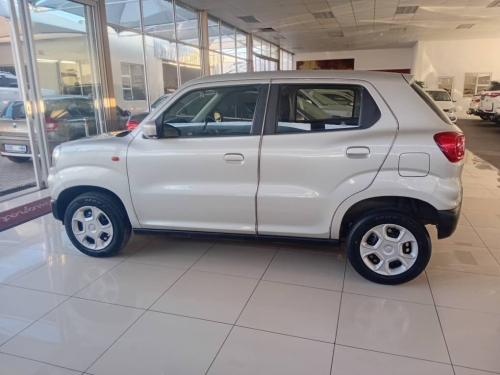 Suzuki S-Presso 1.0i in Namibia