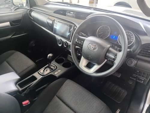 Toyota Hilux 2.4GD6 D/c A/t 4x4 in Namibia