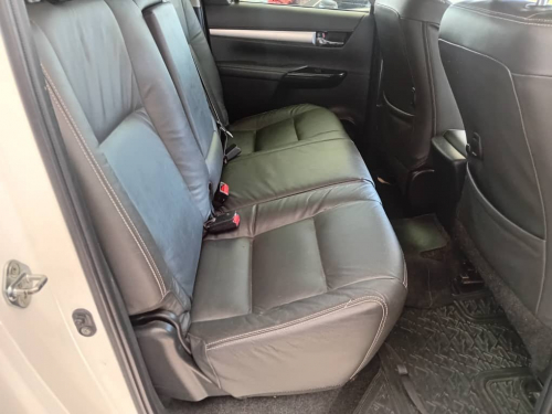 Toyota Hilux 2.8GD6 D/c A/t 4x4 in Namibia