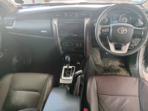 Toyota Fortuner 2.4GD6 A/t 4x2 in Namibia