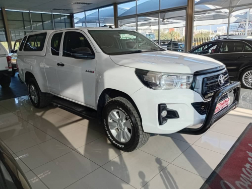 Used Toyota Hilux 2.4GD6 Clubcab 4x2 for sale in Windhoek