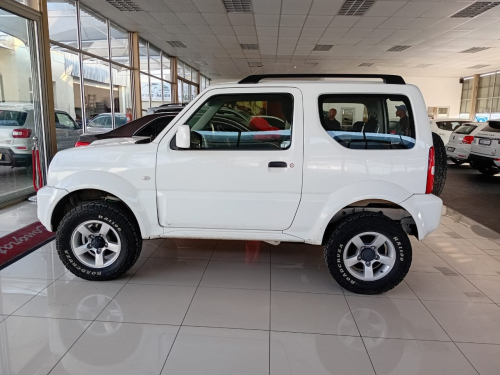Suzuki Jimny 1.3 4x4 in Namibia
