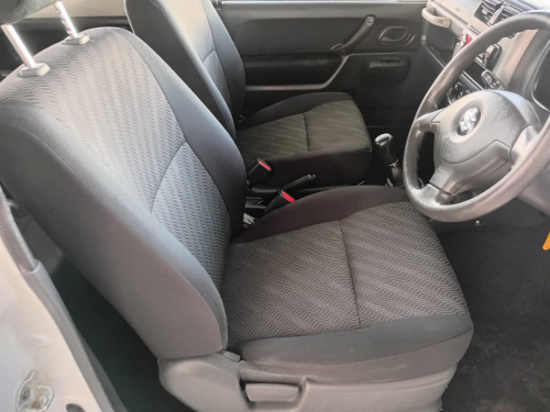 Suzuki Jimny 1.3 4x4 in Namibia
