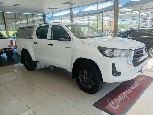 Toyota Hilux 2.4GD6 D/c A/t 4x4 in Namibia