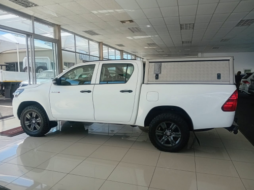 Toyota Hilux 2.4GD6 D/c A/t 4x4 in Namibia