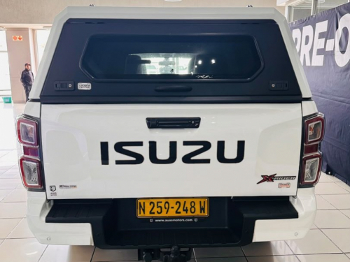Isuzu 1.9 D-MAX X-RIDER D/CAB 4X4 in Namibia