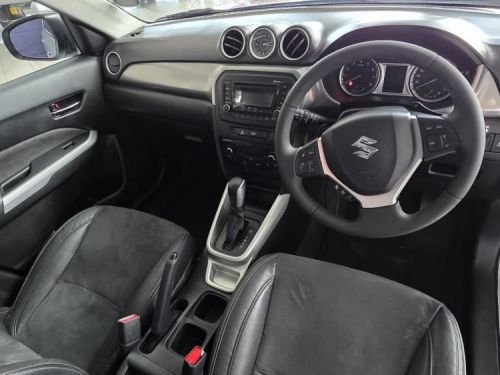Suzuki Vitara 1.6 GLX AT in Namibia