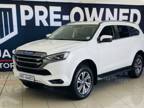 Used Isuzu MU-X 3.0 LS A/T for sale in Windhoek