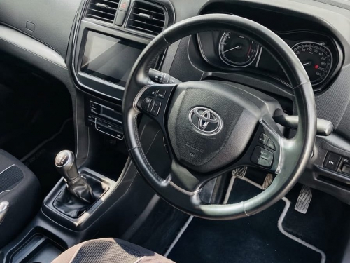 Toyota URBAN CRUISER 1.5 XR M/T in Namibia
