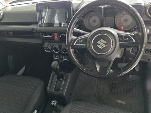 Suzuki Jimny 1.5 GLX AT 3Dr in Namibia