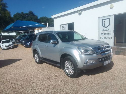 Isuzu MU-X 3.0 4x4 Auto in Namibia