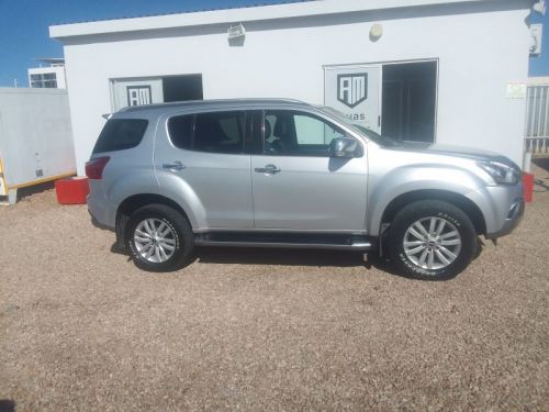 Isuzu MU-X 3.0 4x4 Auto in Namibia