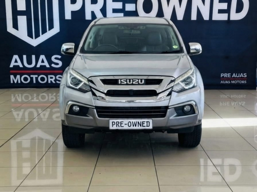 Isuzu MU-X 3.0 A/T in Namibia