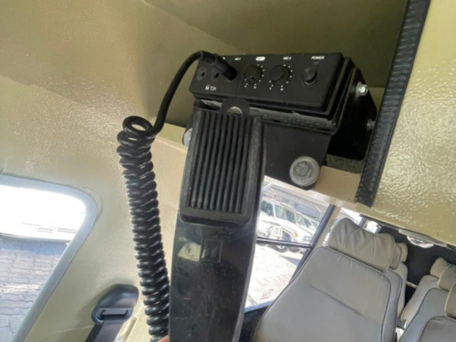 Toyota Land Cruiser Safari 10-seater 4.2 Diesel 4x4 in Namibia