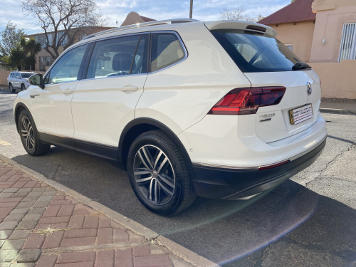 Volkswagen VW Tiquan 2lt Tsi R -Line AWD Highline in Namibia